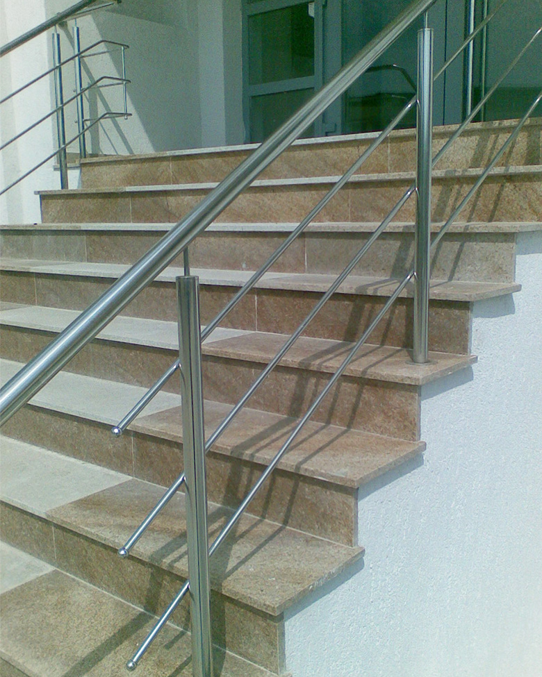 Balustrada exterior din inox